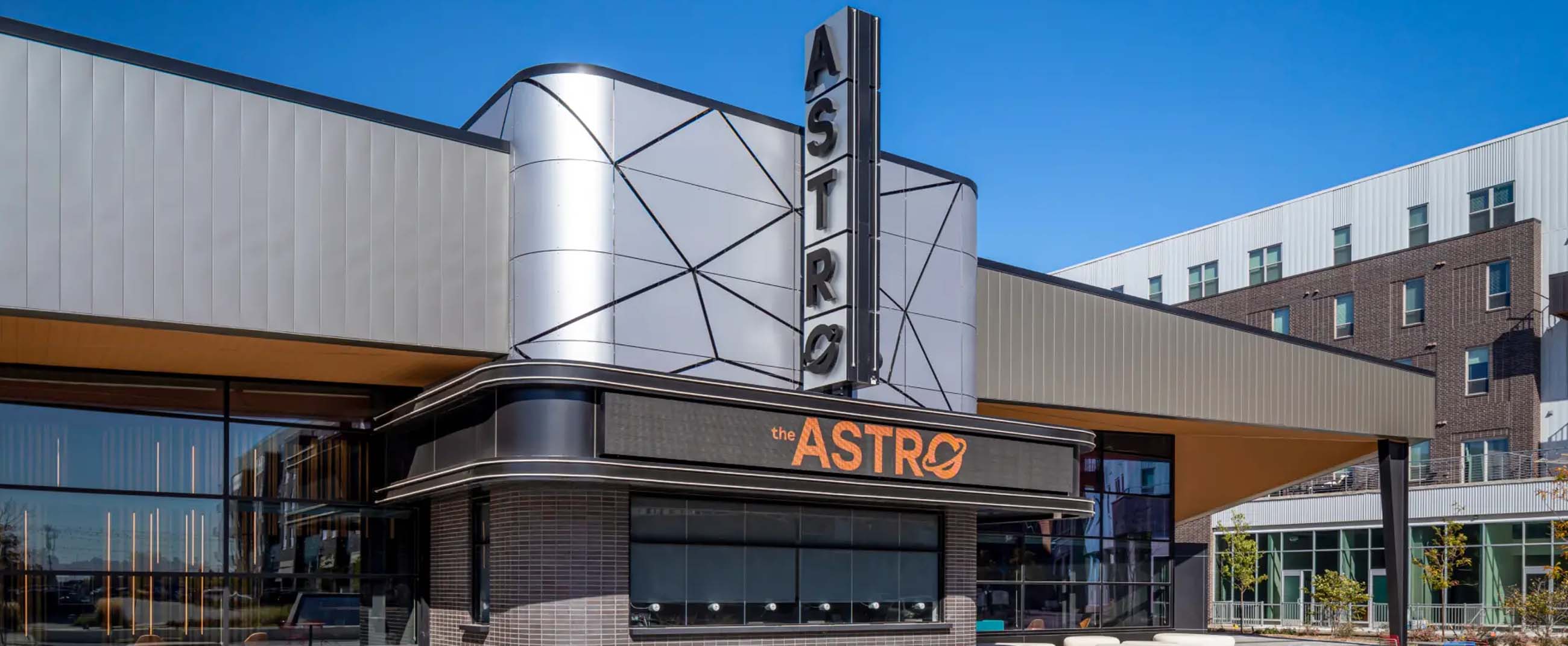 The Astro and The Astro Amphitheater boast spacious performance stages and comfortable seating areas that can accommodate up to 2,400 guests in The Astro, the indoor theater, and 5,500 at The Astro Amphitheater, the connecting outdoor grass amphitheater.